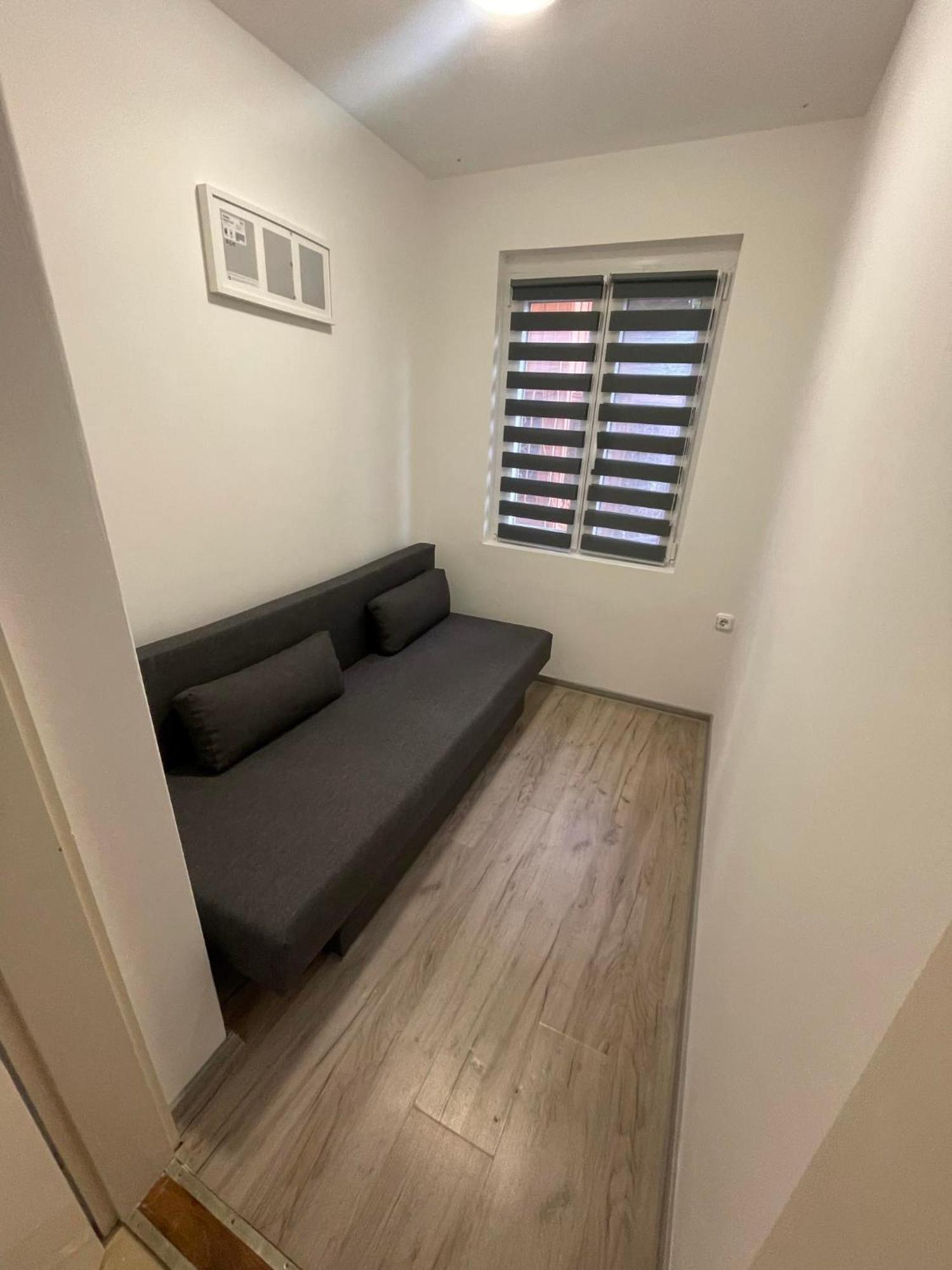 Chill Apartman Orosháza Esterno foto